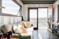 B&B Kehena - THE PHOENIX HOUSE - EPIC Tiny Home Gem on Volcanic Lava Field! - Bed and Breakfast Kehena