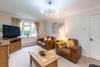 B&B Castle Donington - 4 Bed House in Castle Donington (EMA) with parking - Bed and Breakfast Castle Donington