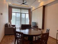 Appartamento con 3 Camere da Letto