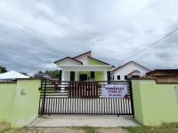 Homestay Kemaman Fyna07 Banglo Mewah 5 KM Dari Pantai Kijal - B&B Kijal