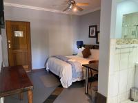 Camera Queen Standard