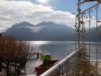 Mamma Ciccia Holiday Home - Italian Balcony - Chambres d’hôtes Mandello del Lario