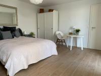 Doppelzimmer mit Gartenblick