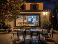 Carcalove - Pool, Billard & Jacuzzi - 10pax - B&B