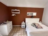 Dreibettzimmer mit Bad