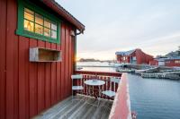 Lofoten- Fishermans lodge with a view - B&B Stamsund