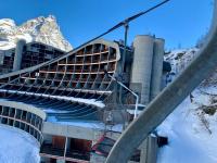 Cervinia Ski In Ski Out - Family Studio - B&B