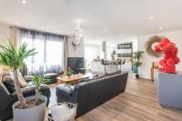 - LUXUEUX CASA SELVA - Parking Gratuit - Spacieux - balcon - Wifi - Chambres d'hôtes Viriat