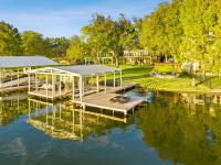 New Listing - Promo Price Waterfront Huge Yard - Chambres d’hôtes
