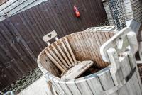 Digby's Hut - B&B Foolow