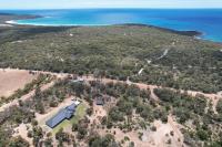 Eagle Bay House - B&B