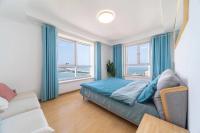 Deluxe Modern Suite with Sea View