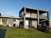 Mazeppa Sunrise Beach Accommodation - Bed and Breakfast Mazeppa Bay