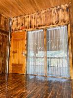 Family Room with Mountain View