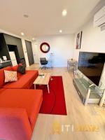 B&B Canberra - Enchanting in Red - 1bd 1bth 1csp - Bed and Breakfast Canberra
