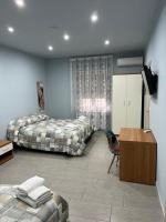 Quadruple Room with Private Bathroom