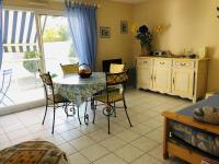 Appartement T2 à Arcachon à 400m de la plage avec balcon et parking privé - FR-1-433-48 - Chambres d'hôtes Arcachon