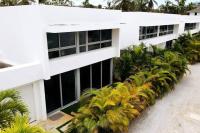 3 Bedroom Pool Villa 50M To The Beach - B&B