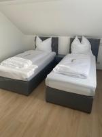 B&B Siegen - Ferienwohnung Siegen Eiserfeld 2 - Bed and Breakfast Siegen