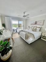 B&B Coffs Harbour - Diggers Beach Villa Coffs Harbour - Bed and Breakfast Coffs Harbour