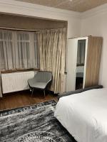 TJ Homes - Entire place for 5 Guests - London - Chambres d’hôtes Ruislip