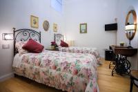 Double or Twin Room with Private External Bathroom
