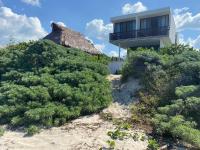 Escape to Paradise, Minimalist 4-BR Beachfront, 300 Mbps with amazing views - B&B Dzemul