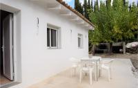 B&B Xàtiva - Amazing Home In Xativa With Outdoor Swimming Pool, Wifi And 1 Bedrooms - Bed and Breakfast Xàtiva
