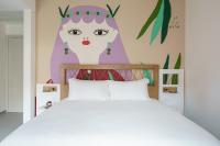 Camera Tripla con Vista Città