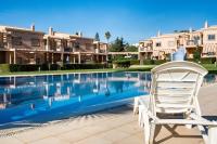 BALAIA RESIDENCE - Fantástica moradia para 6 com acesso directo à piscina - B&B