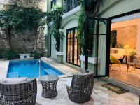 AmazINN Places Casco Viejo unique Desing and Pool VII - B&B