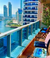 Fabolous Vacation Home in Dubai Marina - Chambres d’hôtes Dubaï