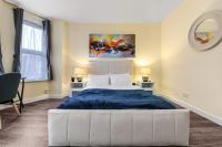 Stylish 2-Bed, Canada Water, Canary Wharf 1 Stop, Families Welcome - B&B London