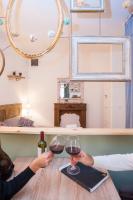 Homes4Holidays - Artistic Nest - B&B Siracusa