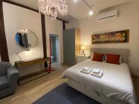 Opera Suites Fidelio , cozy studio in the very center of Madrid - Chambres d'hôtes Madrid