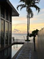 Villa - Beach Front