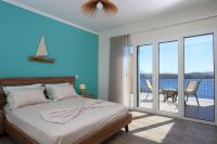 Villa Melias, luxurious villa with superb view of the islands, 400 m from the sea - Chambres d'hôtes Nydri