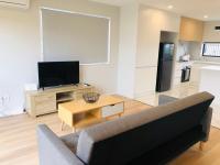 B&B Auckland - Modern & Luxurious Home 2 - Bed and Breakfast Auckland