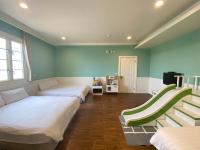 Superior Family Room