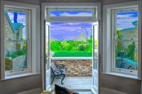 Stylish Beachfront Bolthole with Stunning Sea Views and Luxury Touches - B&B