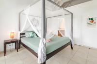 Mon Paradis Bleu beach house, 2 bedrooms and sea view! - B&B Orient Bay