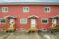 B&B Whitehorse - NN - The Zephyr A - Crestview 2-bed 2 5-bath - Bed and Breakfast Whitehorse