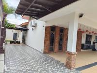 Oro Homestay - B&B