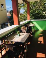 Queen's Room Rental 4 - B&B