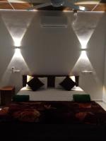 Senethaya Guest House - Ferienwohnung