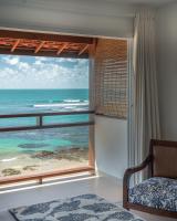 Deluxe Room with Balcony and Sea View