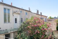 Le Pandora, proche Tour Magne, parking et terrasse - B&B Nîmes