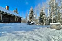 Log Cabin from 1820s with wood-heated sauna - B&B