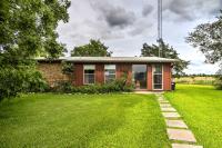 On Scenic 60-Acre Farm: Carmine Cottage w/ Porch - Chambres d'hôtes Carmine