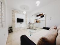 Paunovic Apartments - Bed and Breakfast Tivat